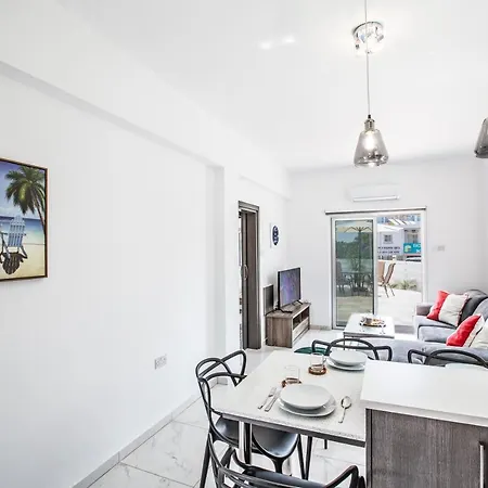 Cavo Geo Apartment *